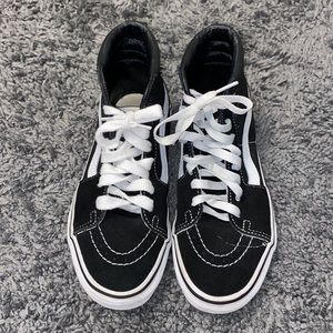 Black high top vans